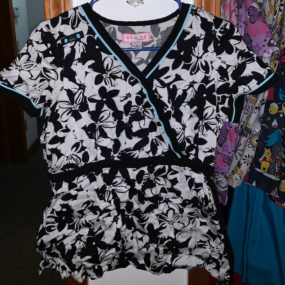 Scrub Top.
